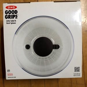 Brand NEW OXO Little Salad & Herb Spinner